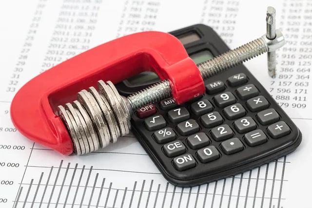 savings, budget, investment, money, finance, business, financial, cash, income, economy, tax, planning, calculator, save, currency, wealth, accounting, calculate, expenses, banking, cost, stress, debt, stressed, crisis, squeeze, clamp down, tight, coins, budget, budget, budget, budget, tax, tax, accounting, cost, cost, debt, debt, debt, debt, debt. A whole-life cost framework for email software